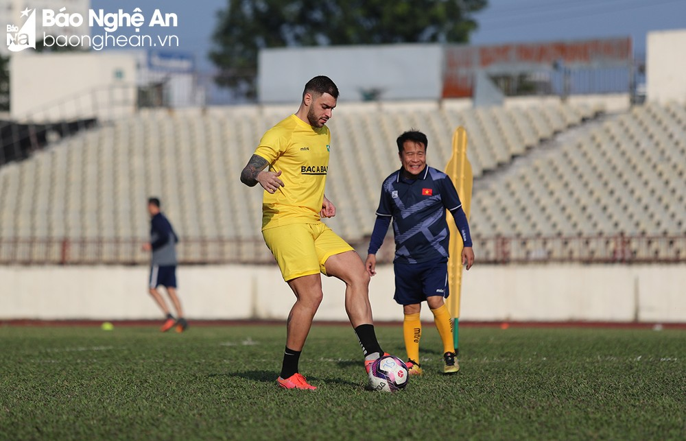 bruno henrique (3) bruno henrique (3)