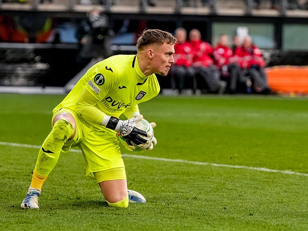 luat bong da 11 nguoi (4) luat bong da 11 nguoi (4)